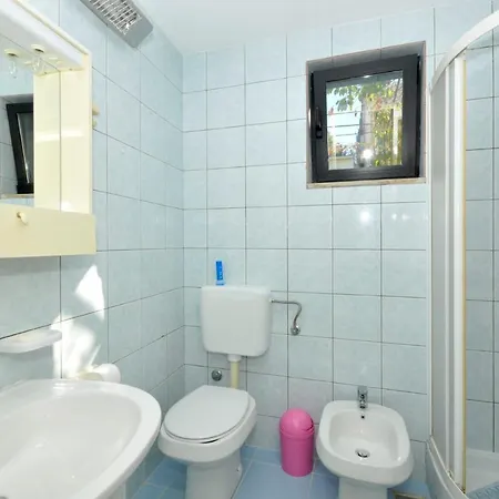 Ivakić Apartament Seget Vranjica