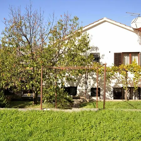 Apartament Ivakić Seget Vranjica